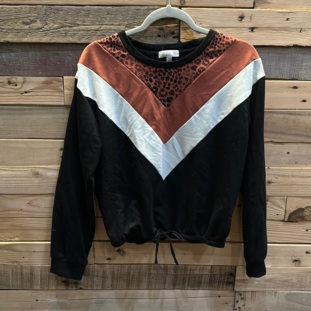 🔥 Stitch Fix Girls XXL sweater black cream brown By Chill Collective